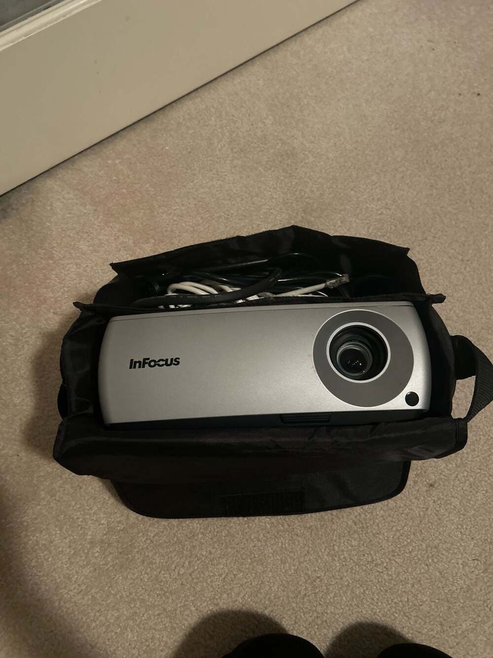 InFocus IN2102 DLP SVGA Portable Projector with Carrying Case and Cables